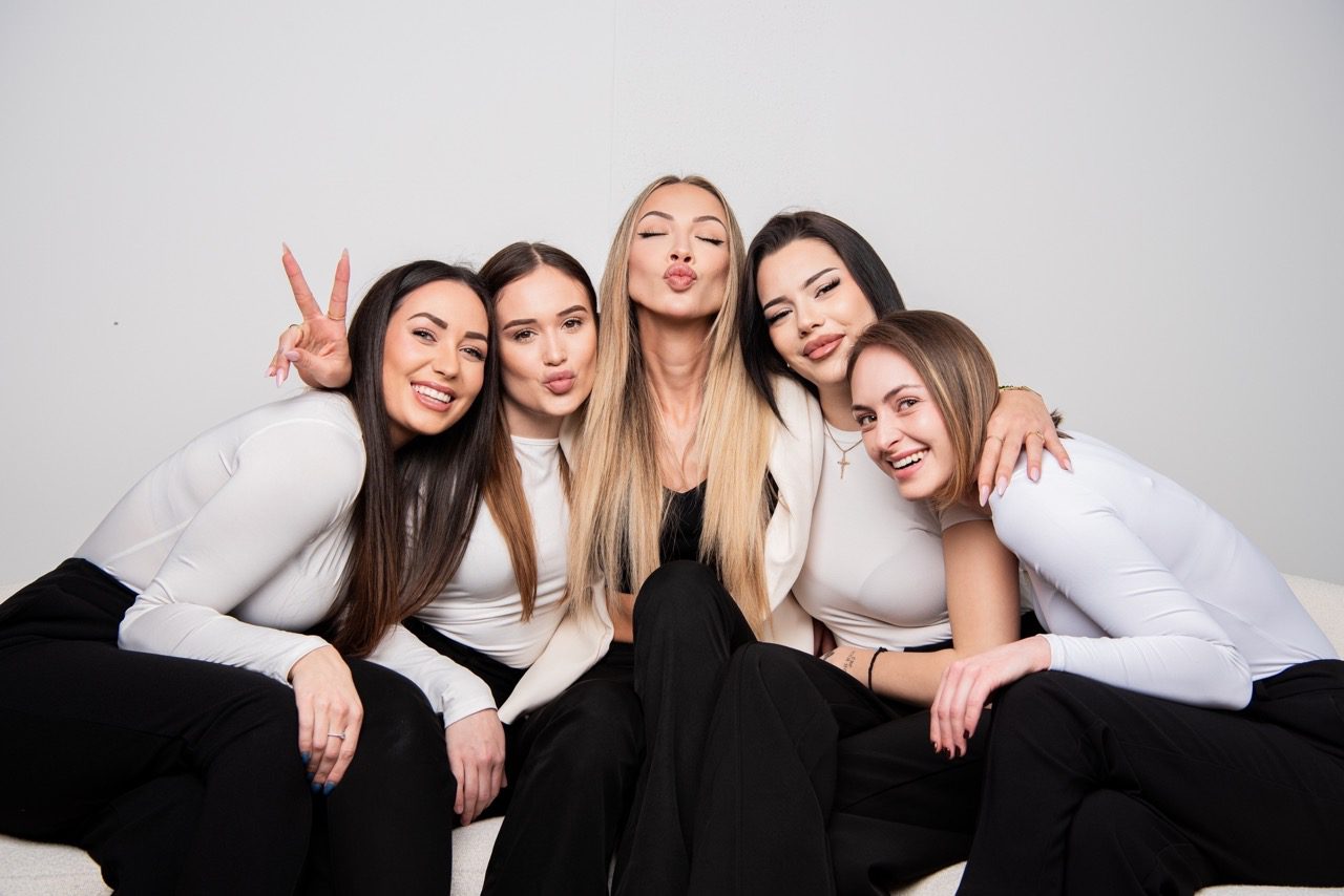 Laganini Beauty Team